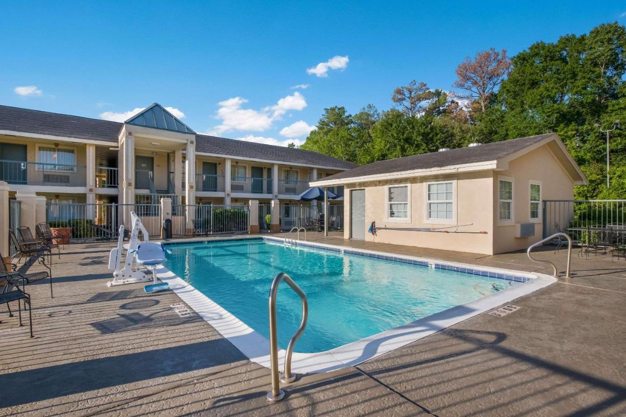 Quality Inn & Suites Lufkin Exteriér fotografie